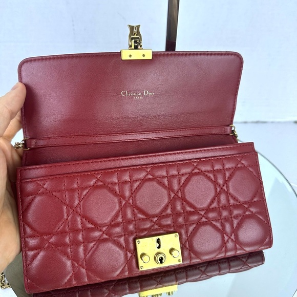 DIOR CANNAGE LAMBSKIN LEATHER FLAP BAG ON CHAIN WOC, YSL CLUTCH, CHANEL WALLET - Picture 4 of 16